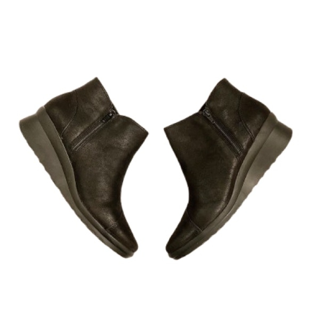 Clark's Cloud Steppers Caddell Tropic Wedge Ankle Boots